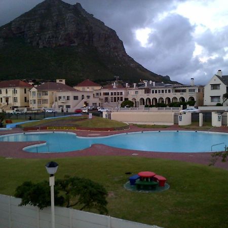 Royal@Sea2 Hotel Muizenberg Bagian luar foto